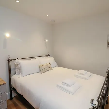 Semesterbostad Lottie's At Broadings Farm